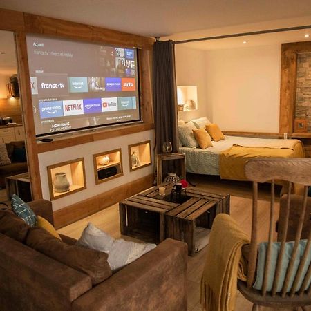 L'Idyllique - Studio Prive Sous Maison Saint-Didier-sur-Beaujeu Exteriör bild
