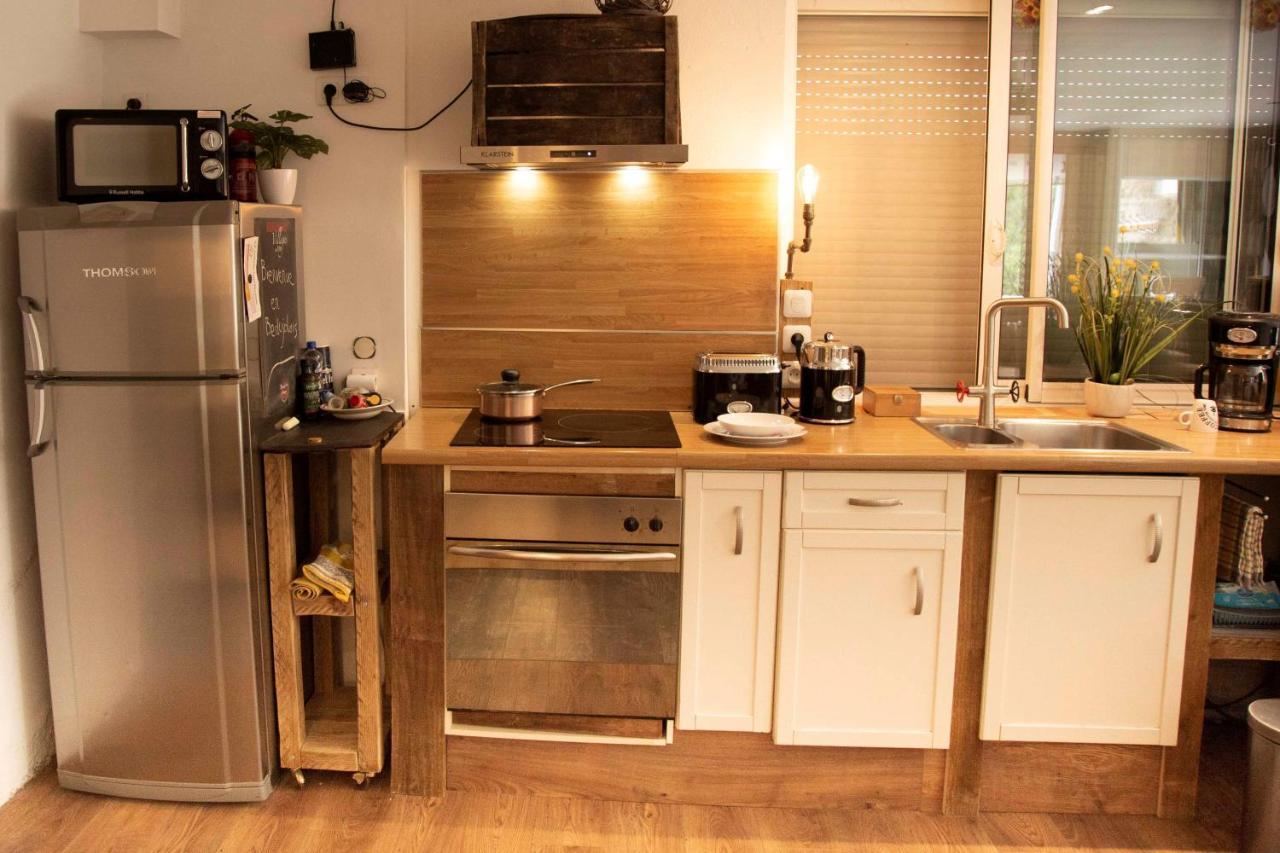 L'Idyllique - Studio Prive Sous Maison Saint-Didier-sur-Beaujeu Exteriör bild